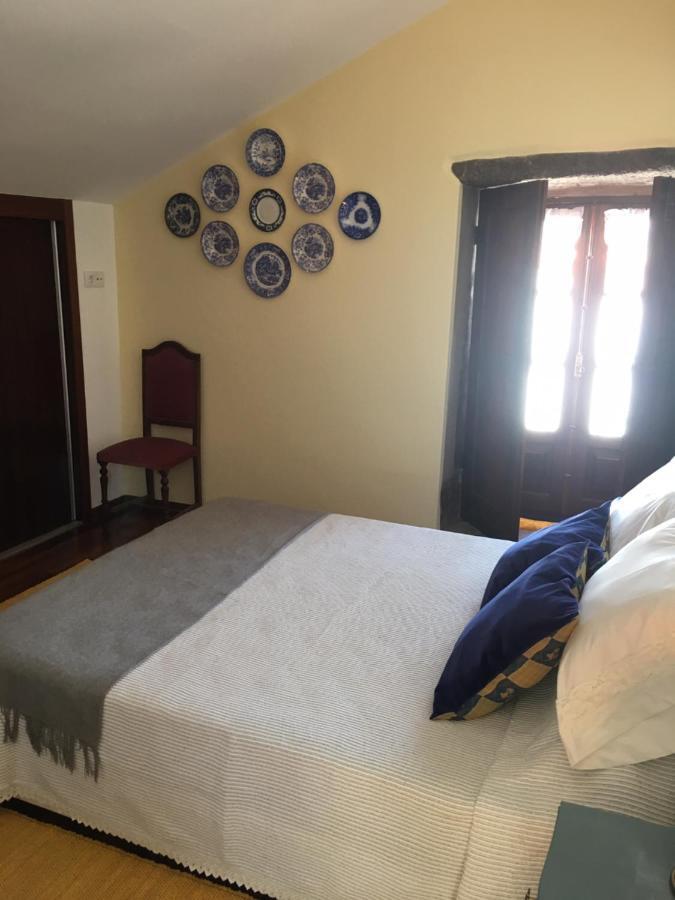 Trajadinha - Casa Da Travessa Caminha